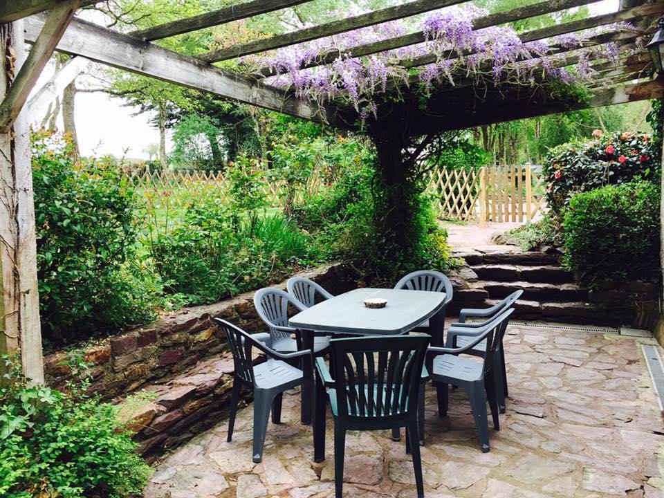 Gite Du Charme En Broceliande Mauron Exterior photo